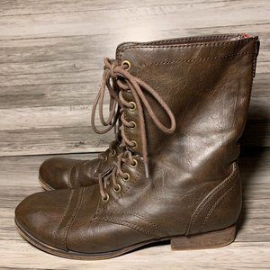 Madden Girl Gavinn Combat Boot Womens 9